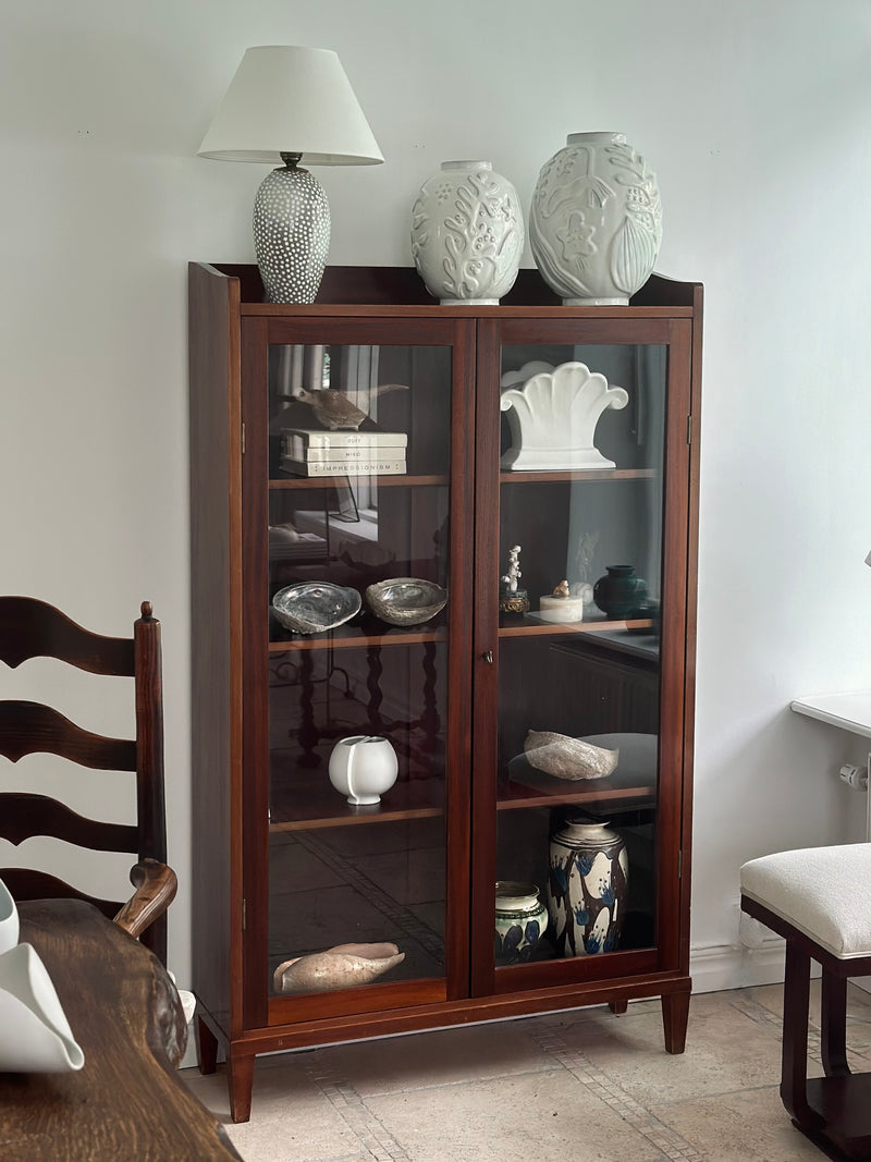 Vitrine Cabinet