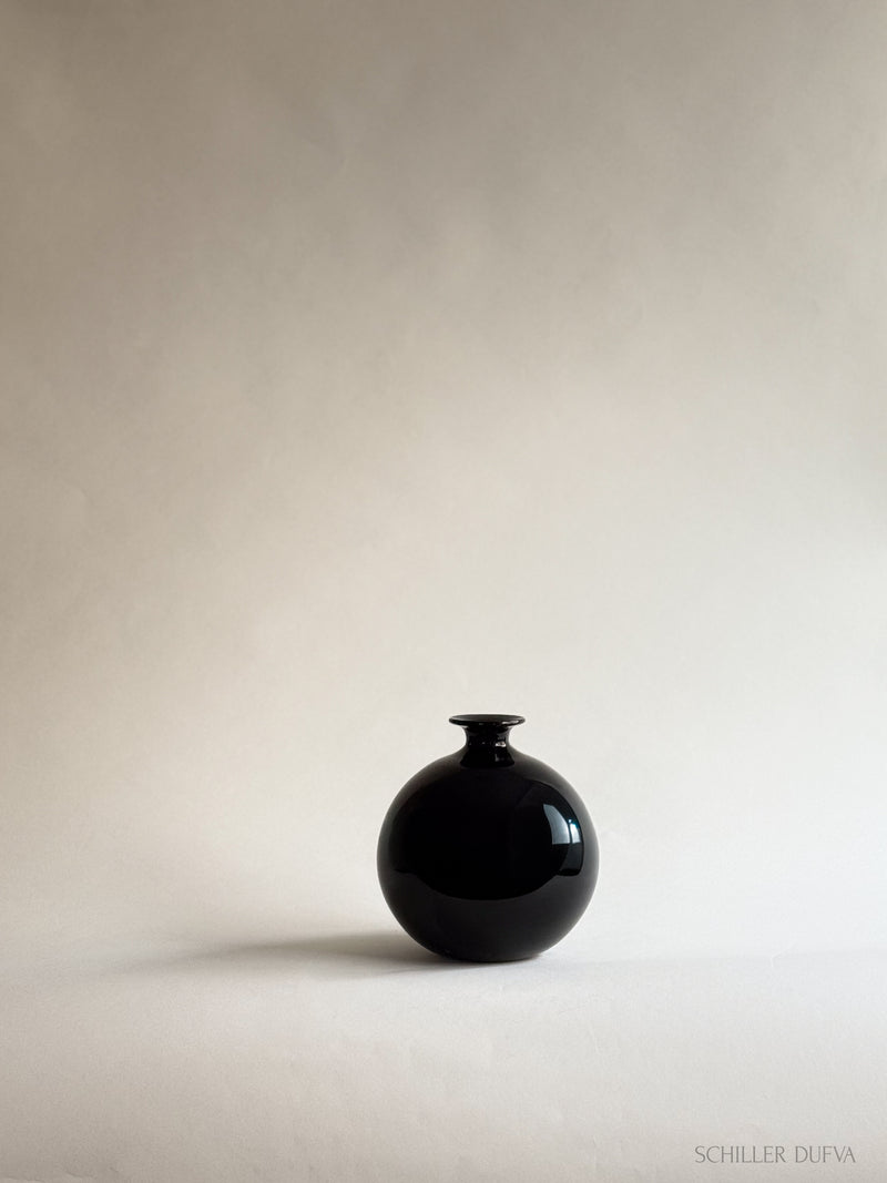 Harald Notini Black Flower Ball Vase