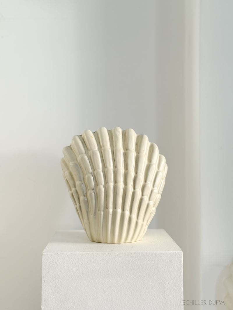 Vicke Lindstrand Large Clam Vase