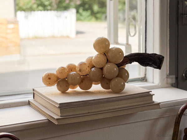 Large alabaster grapes