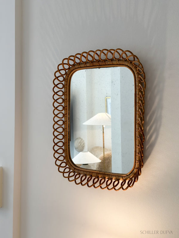 Rattan Mirror