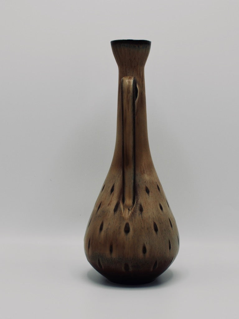 Gunnar Nylund vase with handle