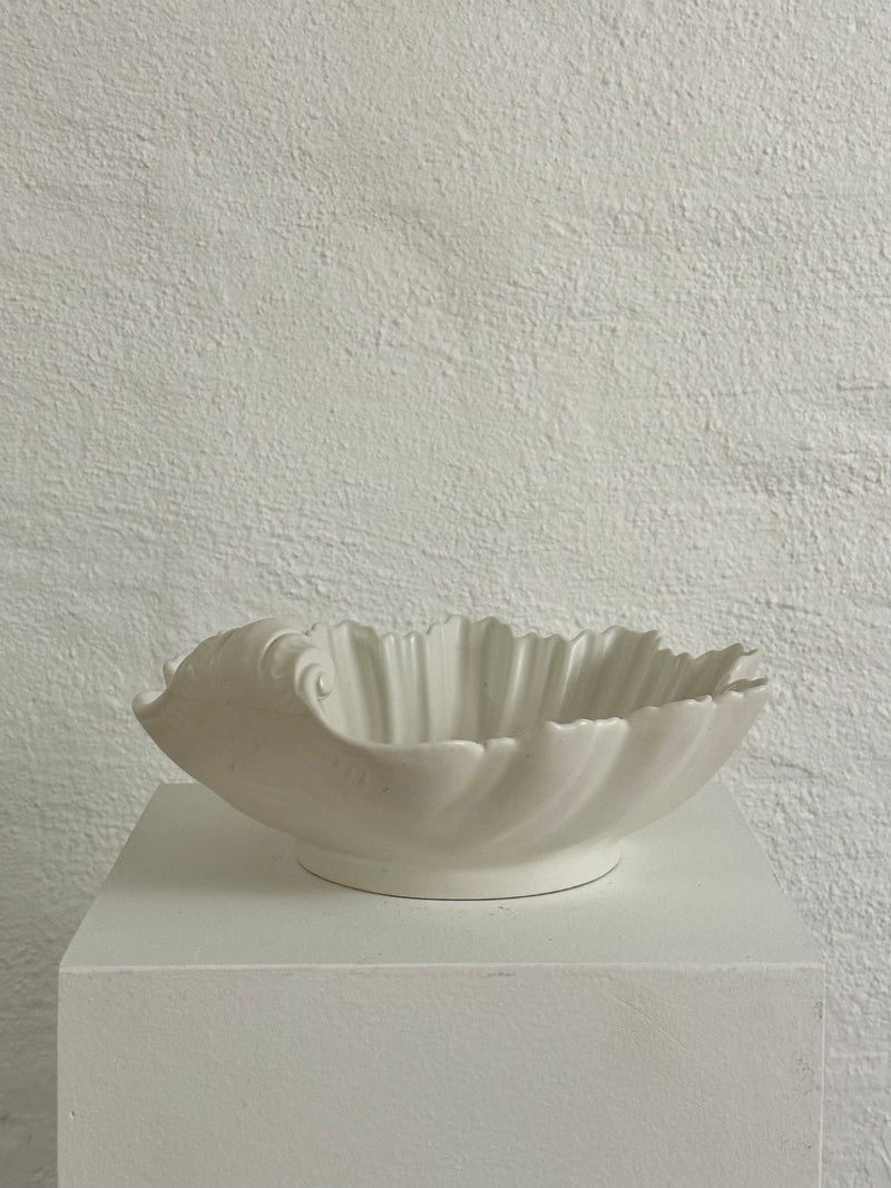 Wilhelm Kåge Carrara Shell Bowl