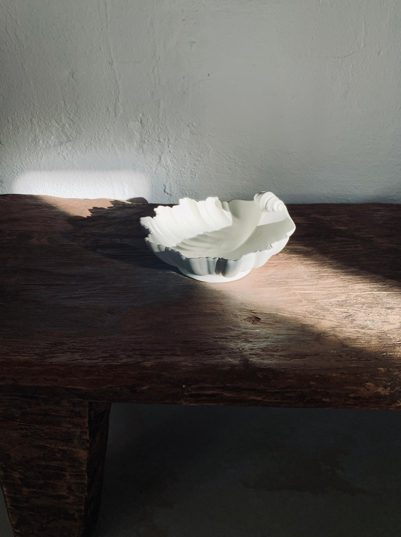 Wilhelm Kåge Carrara Shell Bowl