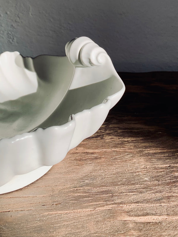 Wilhelm Kåge Carrara Shell Bowl