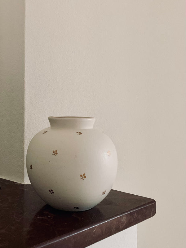 Wilhelm Kåge Spherical Carrara Vase