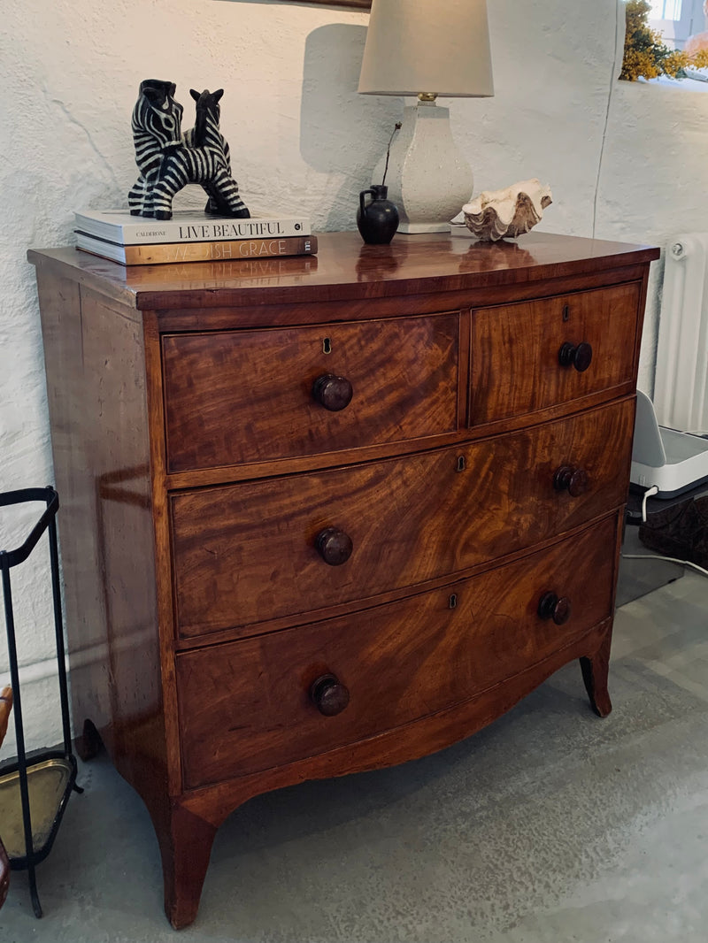 Bow Fronted Chest of Drawers