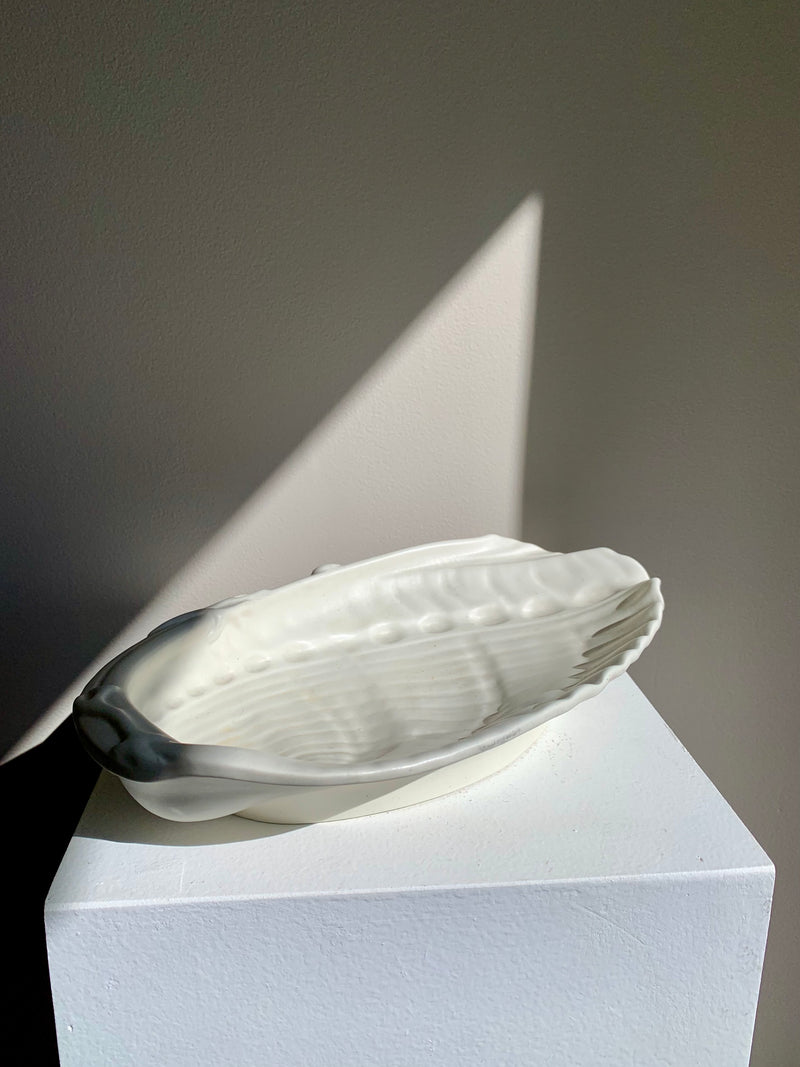 Wilhelm Kåge Carrara Clam Bowl